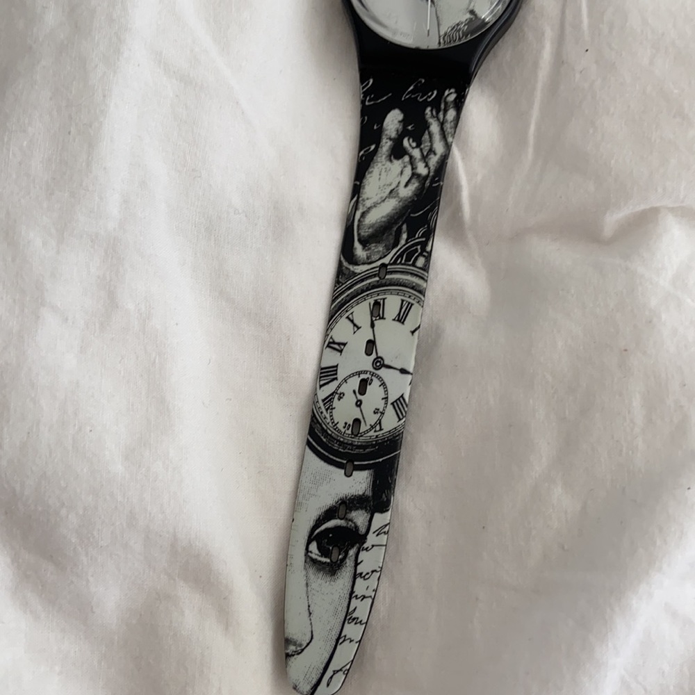 Swatch - Picture 3 of 5
